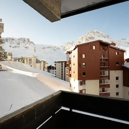 Apartment Les Grandes Platieres Ii By Interhome *