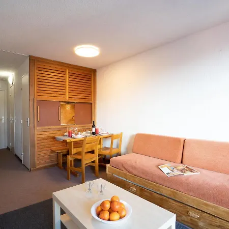 Les Grandes Platieres Ii By Interhome